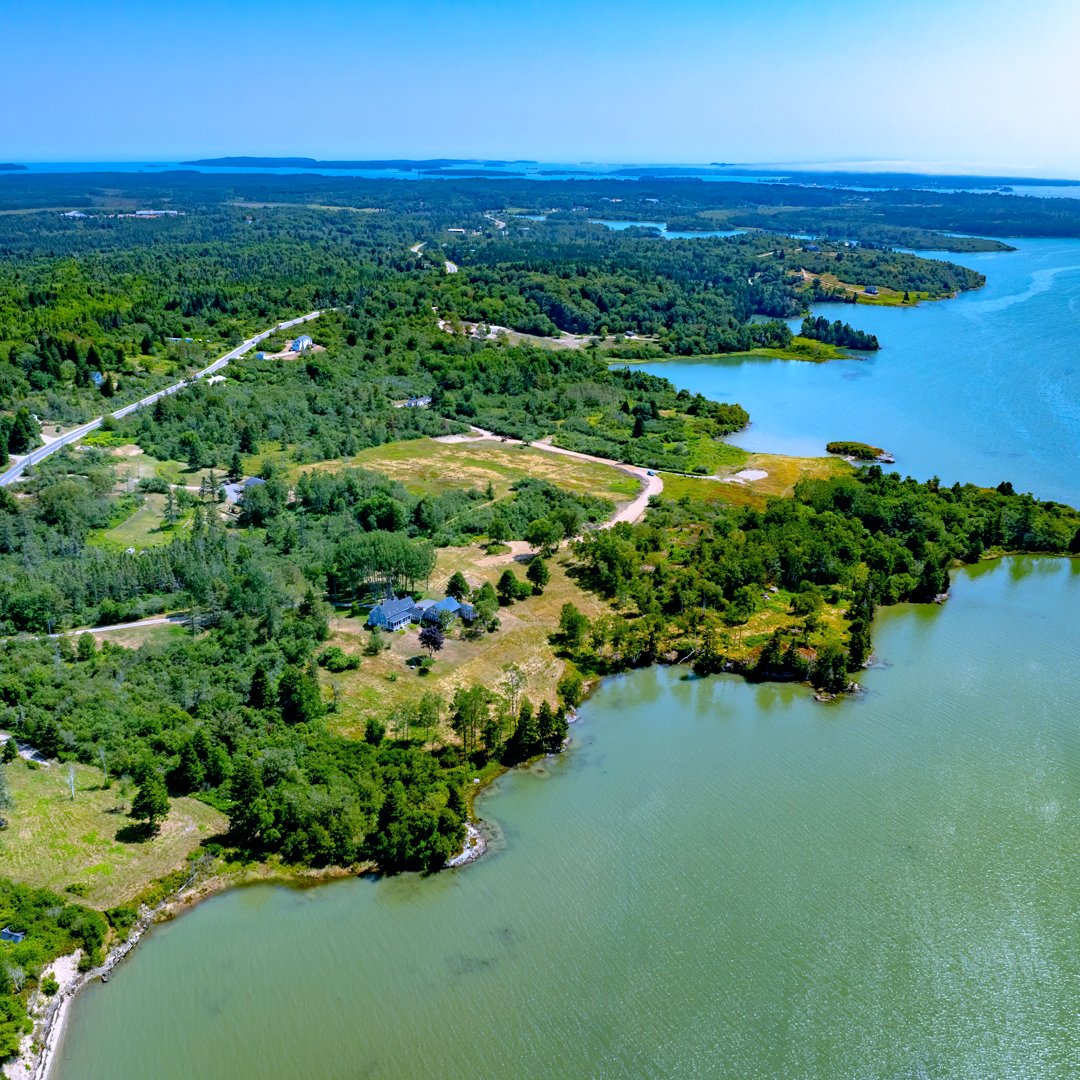 Gallery1080x1080_0010_Layer 2 Gallery1080x1080_0010_Layer 2